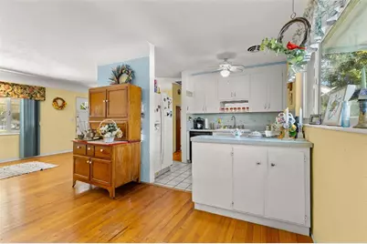4559 N Yardley Avenue N, Saint Petersburg, FL 33713 - Photo 6