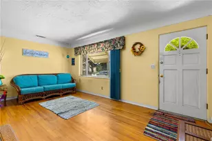 4559 N Yardley Ave N, Saint Petersburg, FL 33713 - Photo 12
