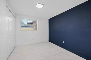 8711 N River Forest Circle, Tampa, FL 33604 - Photo 16