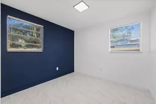 8711 N River Forest Circle, Tampa, FL 33604 - Photo 20