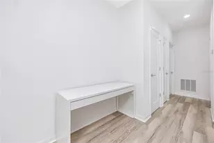 915 E 15th Ave, Tampa, FL 33605 - Photo 16