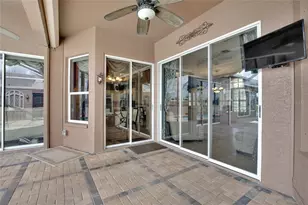 22523 Willow Lakes Dr, Lutz, FL 33549 - Photo 24