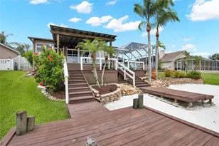 22523 Willow Lakes Dr, Lutz, FL 33549 - Photo 16