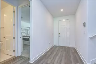 13857 Sharp Hawk Dr, Riverview, FL 33569 - Photo 4