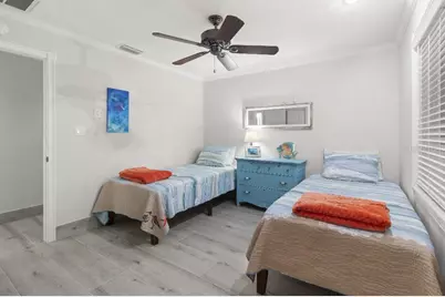 810 25th Avenue W, Palmetto, FL 34221 - Photo 24