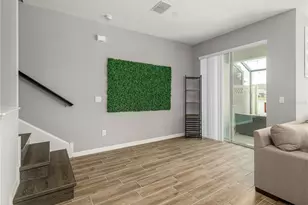 29844 Southwell Ln, Wesley Chapel, FL 33543 - Photo 14