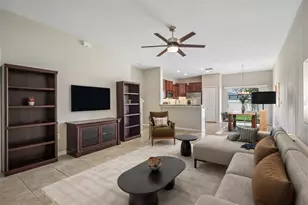2246 Golden Falcon Dr, Ruskin, FL 33570 - Photo 2
