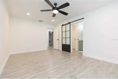 2705 Lakeville Drive, Tampa, FL 33618 - Photo 12