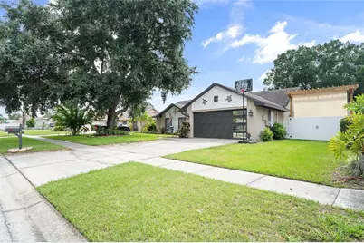 15747 Scrimshaw Drive, Tampa, FL 33624 - Photo 32
