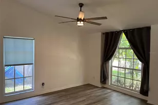 9411 Willow Cove Ct, Tampa, FL 33647 - Photo 8