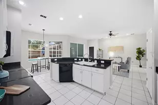 4634 River Overlook Dr, Valrico, FL 33596 - Photo 18