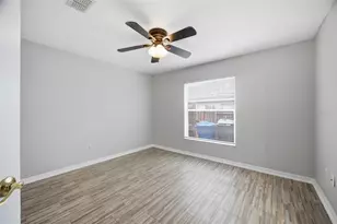 4634 River Overlook Dr, Valrico, FL 33596 - Photo 58