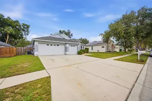 4634 River Overlook Dr, Valrico, FL 33596 - Photo 26