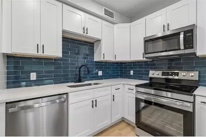 7812 Egypt Lake Drive, Tampa, FL 33614 - Photo 12