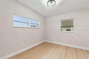 7812 Egypt Lake Dr, Tampa, FL 33614 - Photo 14
