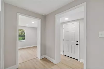 4504 Ashmore Drive, Tampa, FL 33610 - Photo 18