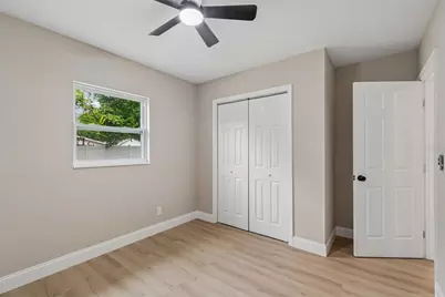 7802 N Matanzas Avenue, Tampa, FL 33614 - Photo 32
