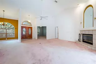 1336 Waterwood Dr, Lutz, FL 33559 - Photo 12