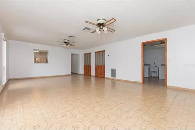 6611 N Clark Avenue, Tampa, FL 33614 - Photo 20