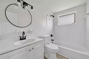 3311 E Chelsea St, Tampa, FL 33610 - Photo 12