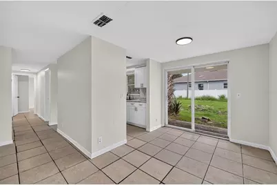3311 E Chelsea Street, Tampa, FL 33610 - Photo 8