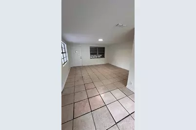 3311 E Chelsea Street, Tampa, FL 33610 - Photo 4