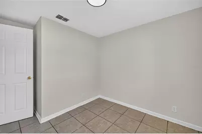 3311 E Chelsea Street, Tampa, FL 33610 - Photo 22
