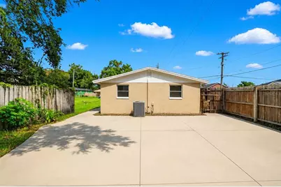 3311 E Chelsea Street, Tampa, FL 33610 - Photo 28