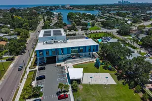 1727 New Hampshire Ave NE, Saint Petersburg, FL 33703 - Photo 32