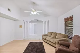7410 Pierce Harwell Rd, Plant City, FL 33565 - Photo 14