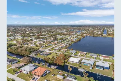 18826 Ashcroft Circle, Port Charlotte, FL 33948 - Photo 8