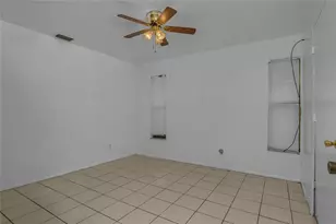1121 NE 11th Terrace, Cape Coral, FL 33909 - Photo 30