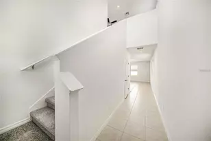 2871 Silver Scallop Loop, Wimauma, FL 33598 - Photo 2