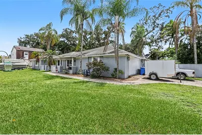1307 Brantwood Drive, Valrico, FL 33594 - Photo 4