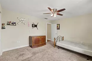 1307 Brantwood Dr, Valrico, FL 33594 - Photo 18