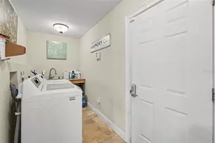 1307 Brantwood Dr, Valrico, FL 33594 - Photo 24