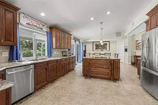 1307 Brantwood Dr, Valrico, FL 33594 - Photo 12
