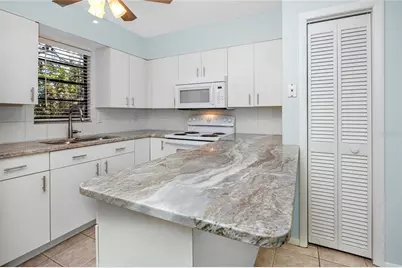 1303 S Moody Avenue, Tampa, FL 33629 - Photo 10