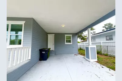 2125 W Saint Joseph Street, Tampa, FL 33607 - Photo 2