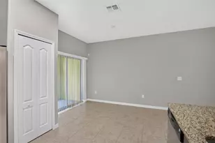 2829 Santego Bay Ct, Brandon, FL 33511 - Photo 14