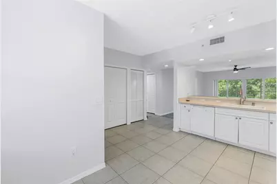 960 Starkey Road #2202, Largo, FL 33771 - Photo 32