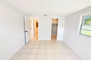 5430 21st St W, Bradenton, FL 34207 - Photo 10