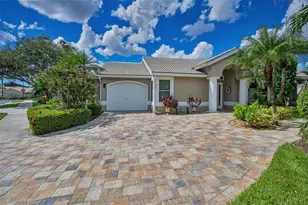 511 Haverhill Ln, Safety Harbor, FL 34695 - Photo 2