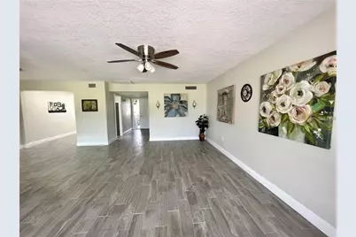 912 La Jolla Avenue, Sun City Center, FL 33573 - Photo 8