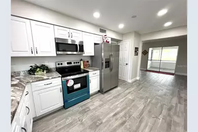 912 La Jolla Avenue, Sun City Center, FL 33573 - Photo 10