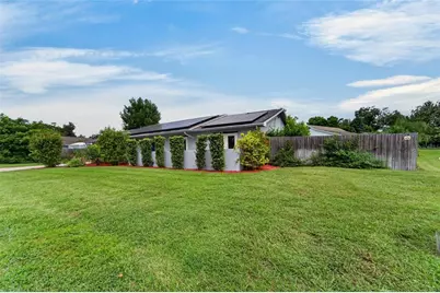 1120 Lakemont Drive, Valrico, FL 33594 - Photo 10