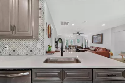 1120 Lakemont Drive, Valrico, FL 33594 - Photo 40
