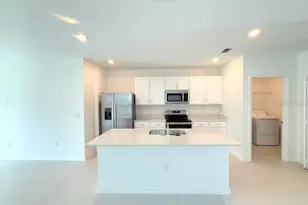 11913 Noble Chase Path, Dade City, FL 33525 - Photo 6