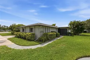 1339 Queen Anne Dr, Palm Harbor, FL 34684 - Photo 2