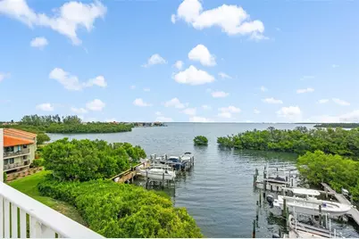 1593 Pinellas Bayway S, Tierra Verde, FL 33715 - Photo 38